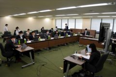 <b>日本拟为12岁以上的所有人接种第三剂新冠疫苗</b>