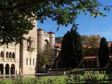 西澳大学